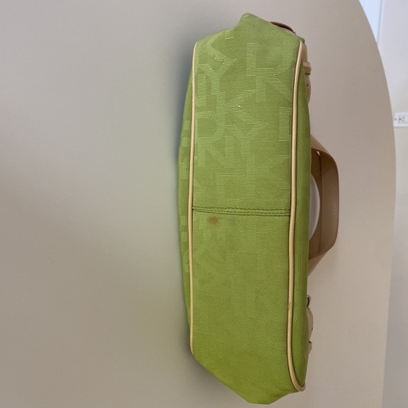 DKNY 90’s hobo bag - Picture 4 of 4